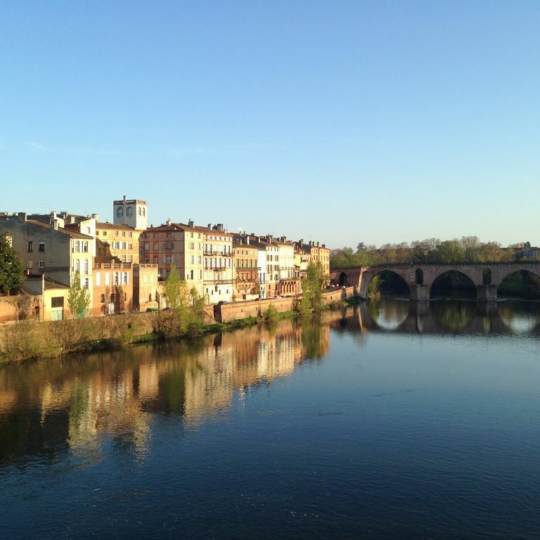 Hotel Du Commerce Montauban Exterior foto